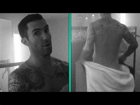 adam levine nude|Adam Levine Shows Off His NAKED BUTT 